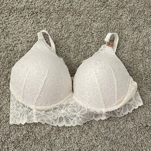 VS Pink NWT White Floral Push Up Bra XL